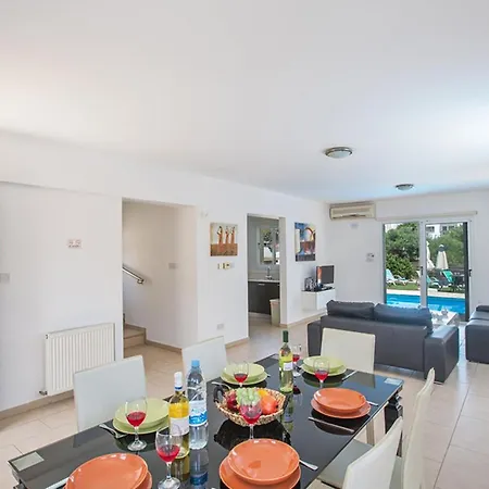 You Will Love This Luxury 3 Bedroom Holiday In With Private Pool Paralimni 1322 Villa Protaras