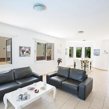 You Will Love This Luxury 3 Bedroom Holiday In With Private Pool Paralimni 1322 *