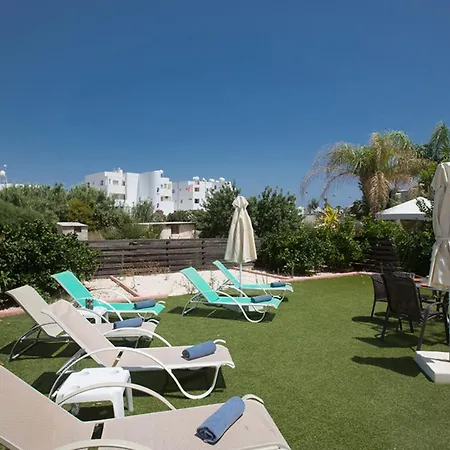 You Will Love This Luxury 3 Bedroom Holiday In With Private Pool Paralimni 1322