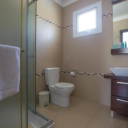 You Will Love This Luxury 3 Bedroom Holiday In With Private Pool Paralimni 1322 Protaras